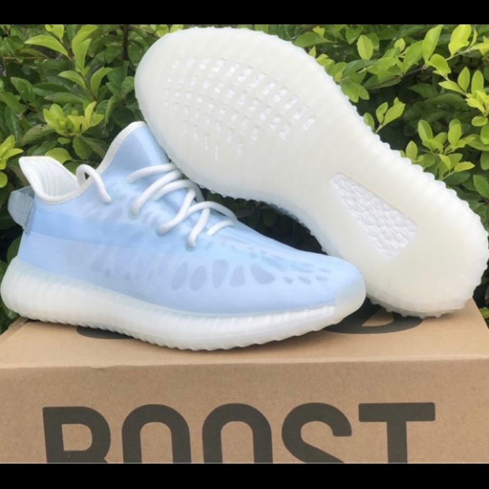 SOLD Yeezy Boost 350 Mono Ice